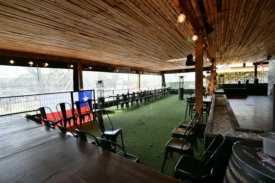 Propiedad Comercial Con Renta En Covadonga