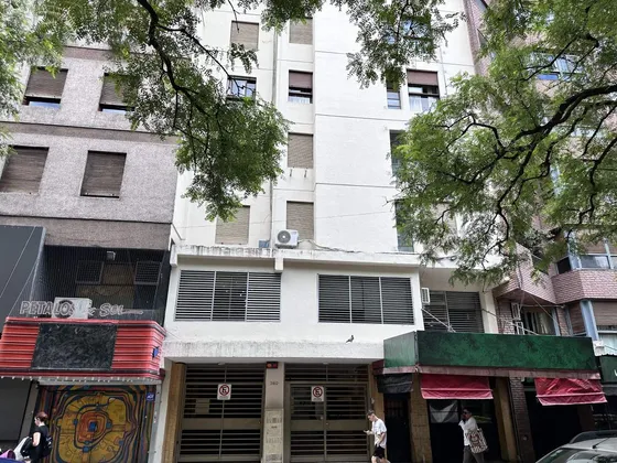 Oficinas En Alquiler En Nueva Córdoba - Compartidas - Cañada Y Bv. San Juan