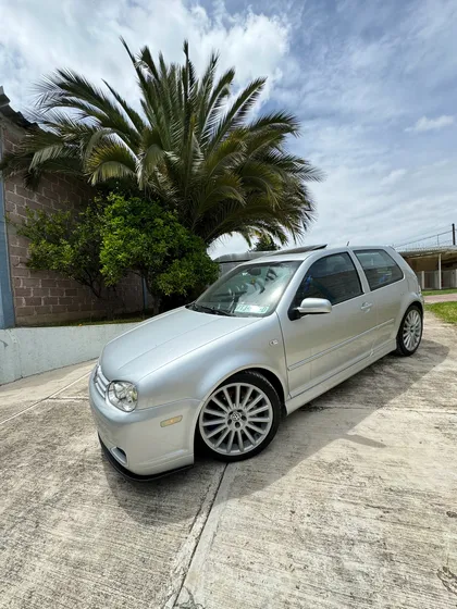 Volkswagen R32 2.0 At