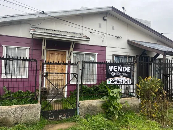 Casa En Venta De 2 Dorm. En Alto Osorno