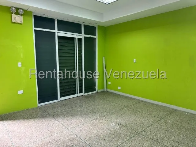 Local Comercial A Pie De Calle En Alquiler La Candelaria Cda 25-13297