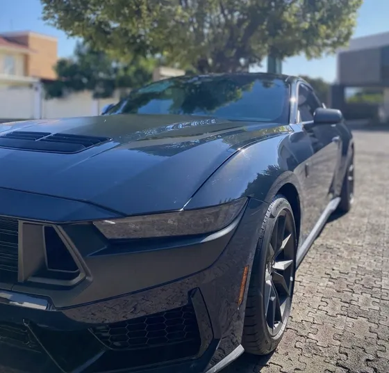 Ford Mustang 5.0 V8 Dark Horse Mt