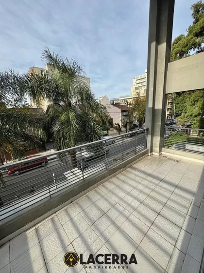 Departamento 3 Amb. Y Medio Con Cochera En Ballester Centro! 
