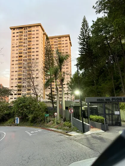 Apartamento En Alquiler En Guaicay 94 M2