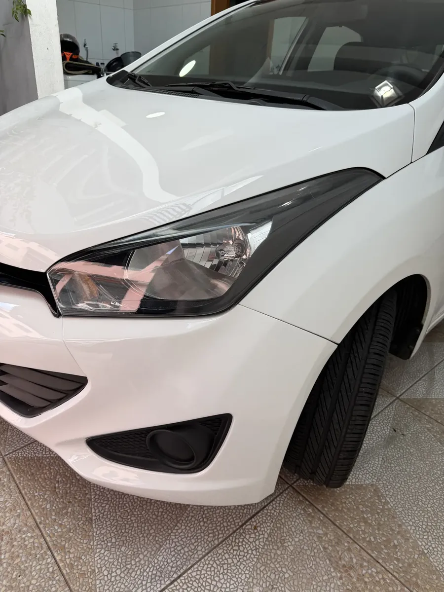 Hyundai Hb20 2015 1.6 Comfort Plus Flex 5p — foto 4