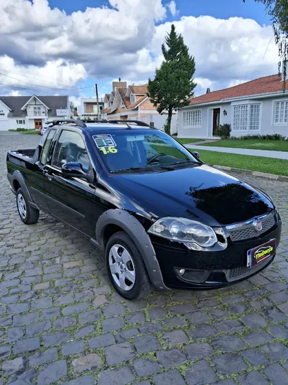 Fiat Strada Strada Trekking 1.6 16v Flex Ce