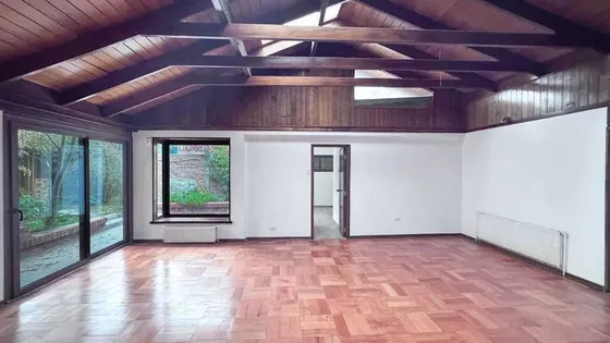 Amplia Casa En Excelente Sector - 840 (102514)
