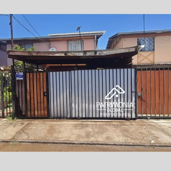 Casa En Venta De 2 Dorm. En Peñaflor