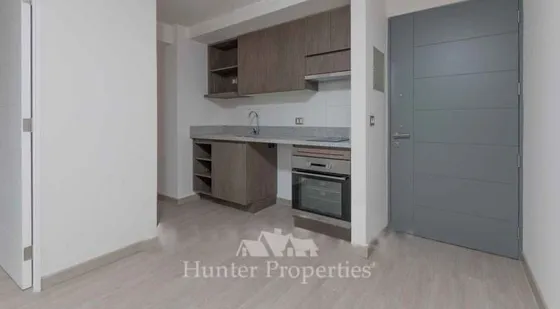 Departamento En Venta 1d-1b Y Piscina, En La Cisterna