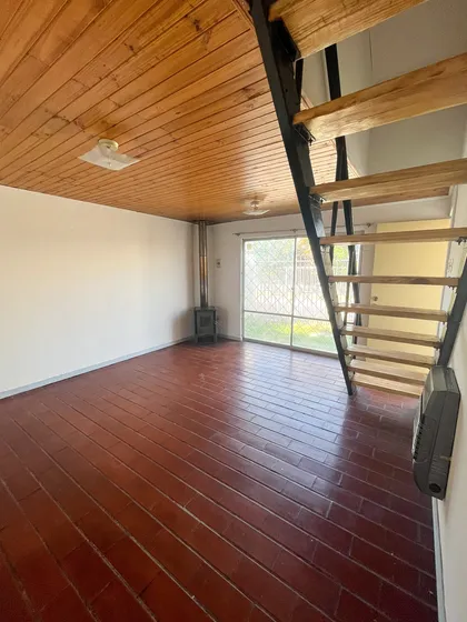 Casa 3 Hab 2 Baños Y 2 Estacionamientos - Curicó