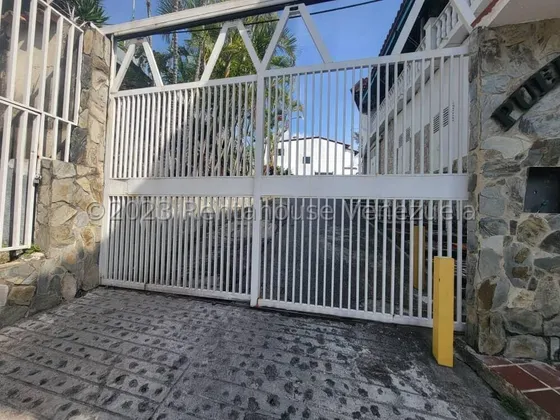 Ls Vende Casa Duplex Colinas De Bello Monte