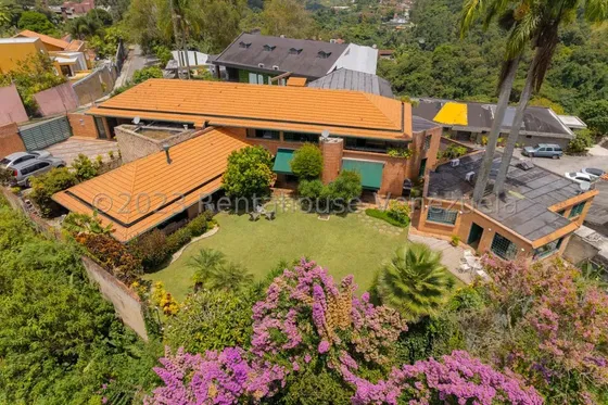Ld Casa En Venta Urb. La Lagunita Country Club, Caracas Yf 24-7403