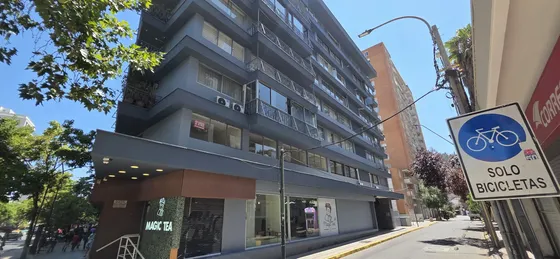Oportunidad Activo Banco Santander En Plena Av. Providencia