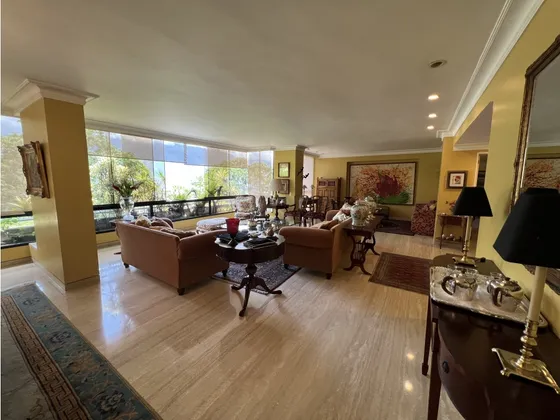 Alquilo Apartamento 250m2 Colinas De Valle Arriba 1851