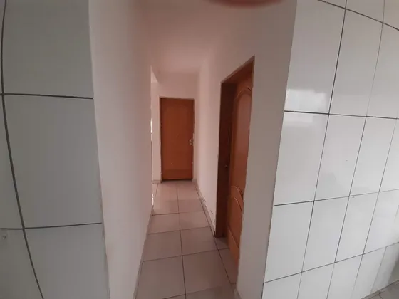 Sobrado Com Sala Comercial 