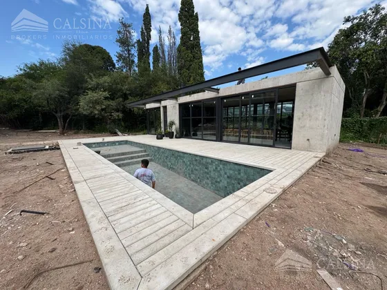 Departamento 2 Y 3 Dormitorios En Venta Villa Allende - Casa Aite -