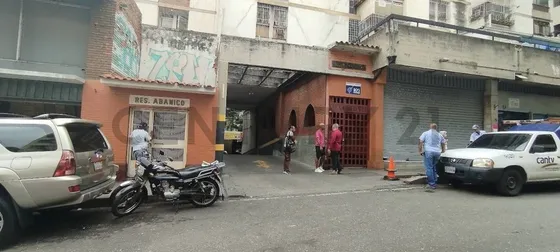 Venta Estacionamiento Con Excelente Ubicación En El Centro De Caracas