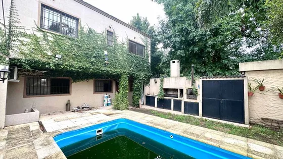 Casa En Venta 3 Ambientes Glew Pileta Apto Credito