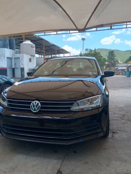 Volkswagen Jetta 2.0 Cl L4 Abs At