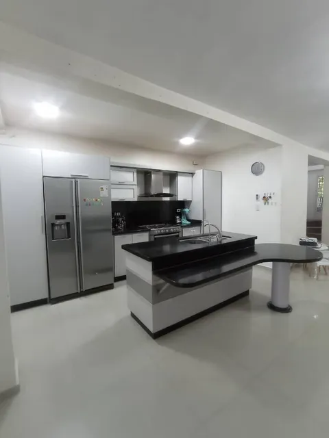 Townhouse En Residencias Casas De Campo Sector El Colonia, San Diego-carabobo.maria Resistido Solo Clientes