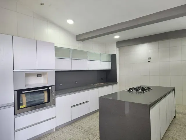 Annic Coronado Vende Casa En Trigal Norte Completamente Remodelada En Calle Cerrada. Ref. 261140