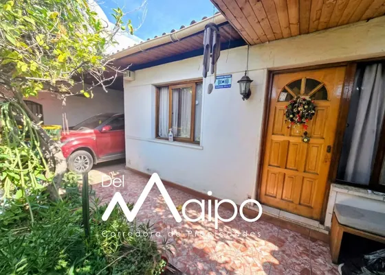 Se Vende Comoda Casa A Una Cuadra De Gran Avenida.