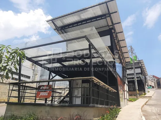 Arriendo Locales Disponible Sector Caldas - U. Cerrada