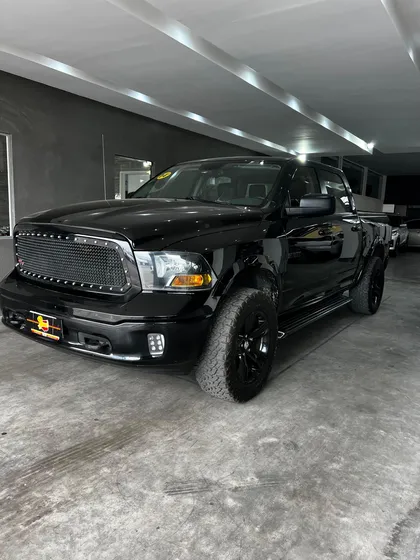 Ram 1500 5.7 Laramie Atx V8