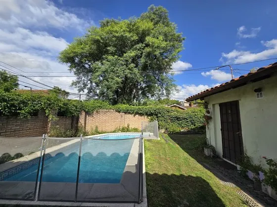 Chalet Lote 281 M2 - 4 Dorm - 2 Baños - Pileta - Zona Plate