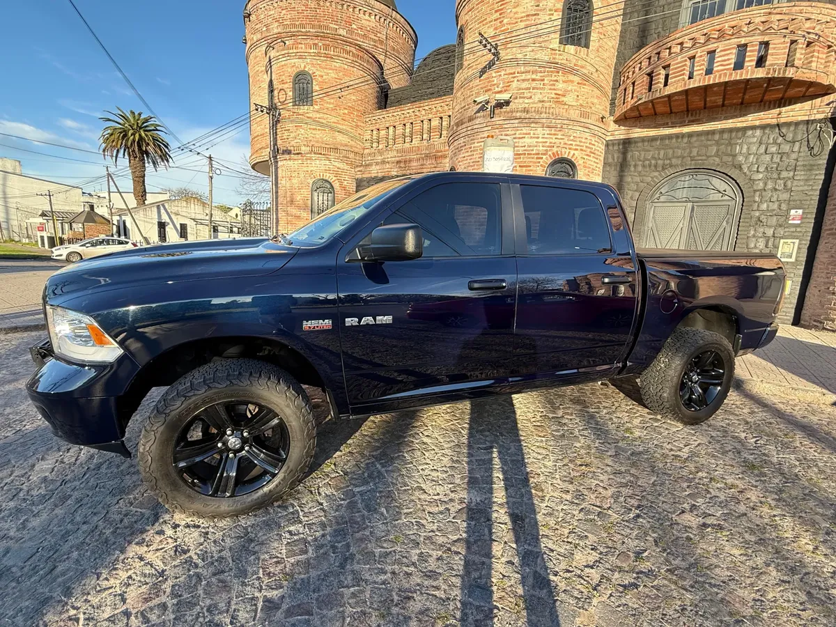 Ram 1500 Larami556852936390092806