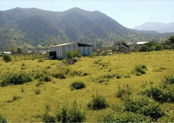 Parcela De 5000mt2 Con Casa 2d-2b Y Galpón. El Melón