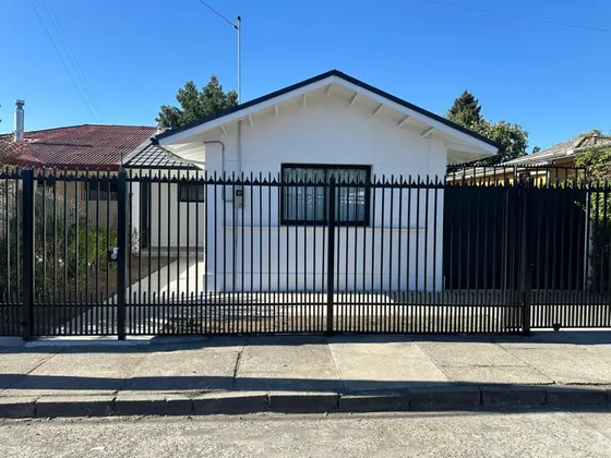 Arriendo Casa Recién Remodelada, A Cuadras Nuevo Hospital