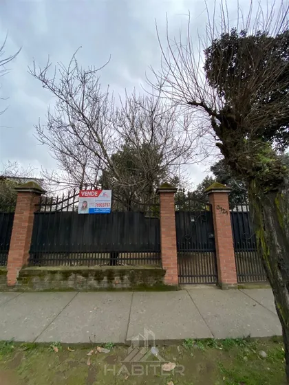 Casa En Venta De 3 Dorm. En Curicó