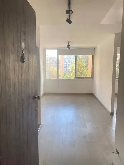 Departamento En Venta De 1 Dorm. En Las Condes