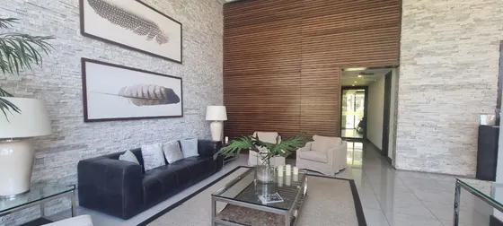 Las Condes. Exclusivo   Penthouse Dúplex  4 D. Y 3 B. 2 Box.