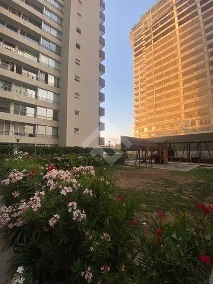 Departamento En Venta De 3 Dorm. En Macul