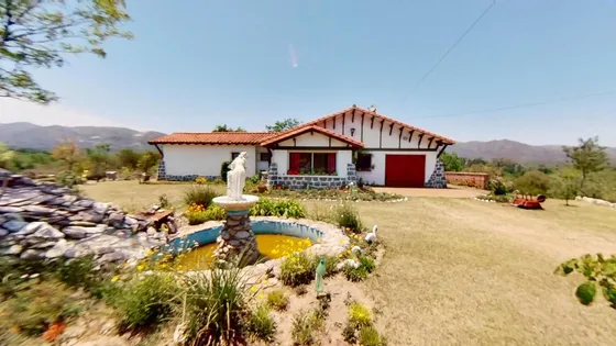 Inversor! Vendo Casi 7 Hectáreas Para Lotear Con 14 Lotes Y Chalet 3 Dormitorios - 2 Baños