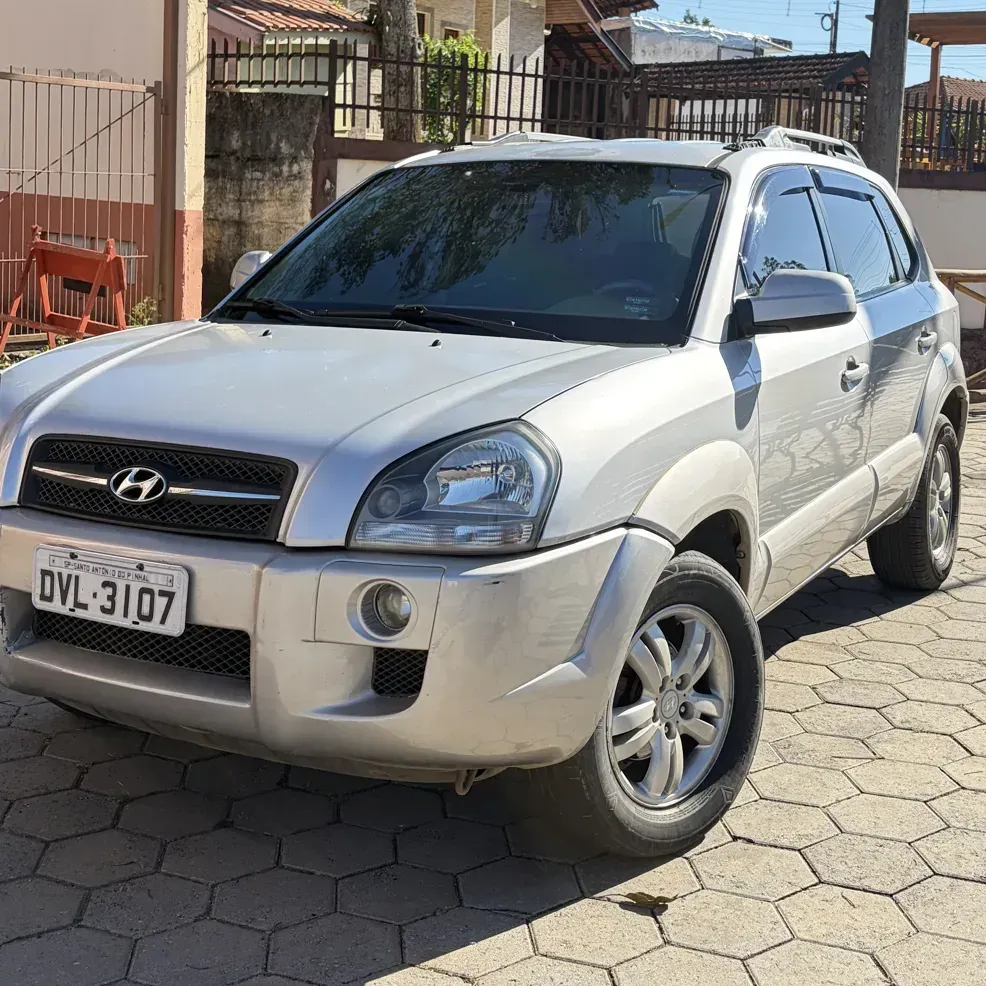 Hyundai Tucson 2006 2.0 Gl 4x2 Aut. 5p Hyundai Tucson 2006 2.0 Gl 4x2 Aut. 5p