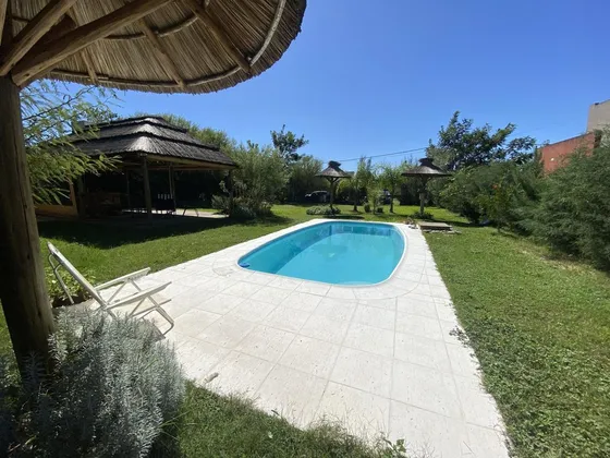 Quinta A La Venta En  Lagos Del Leyes 