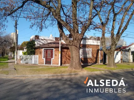 Casa 3 Dormitorios Venta Alberdi Rosario