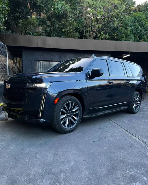 Cadillac Escalade V Suv