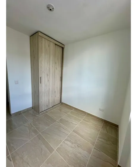 Se Vende Hermoso Apartamento En Sector Condina