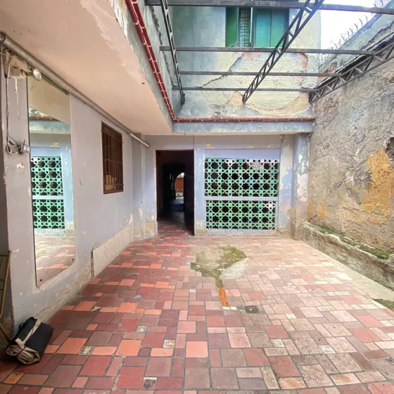 Casa Comercial En Alquiler  - Urb. La Campiña