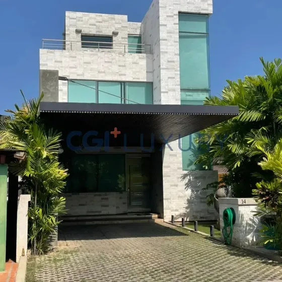 Cgi+ Luxury Vende, Casa En Casas Bote, Lechería