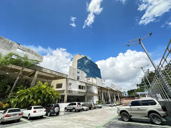 Local Comercial En Alquiler En Macaracuay
