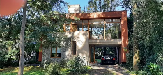 Casa En Lo Mejor De Bosque Peralta Ramos 