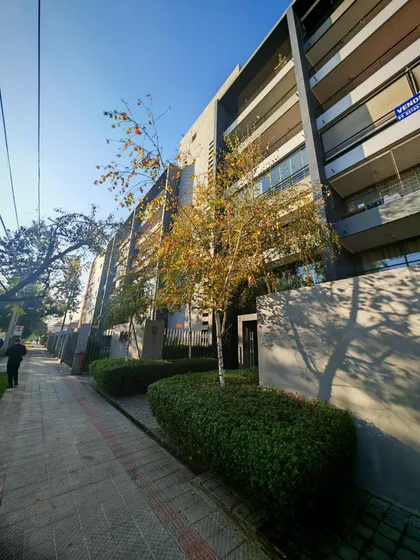 Edificio Almagro. 3d/3b/2estacionamientos+bodega