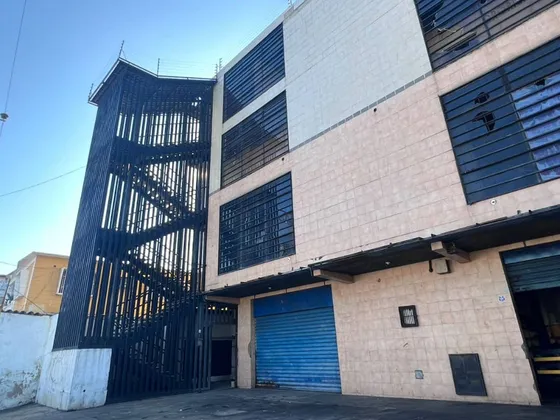 Local Comercial Venta O Alquiler Av Fuerzas Armadas Barcelo 