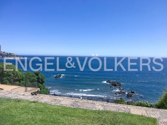 Maravillosa Vista En Playa Negra