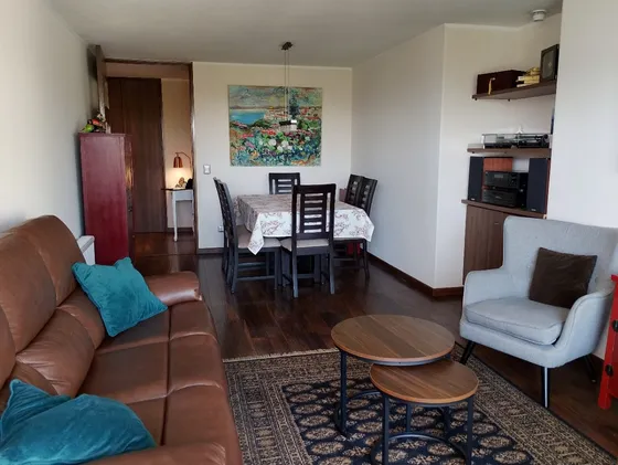 Excelente Departamento Con Amplia Terraza